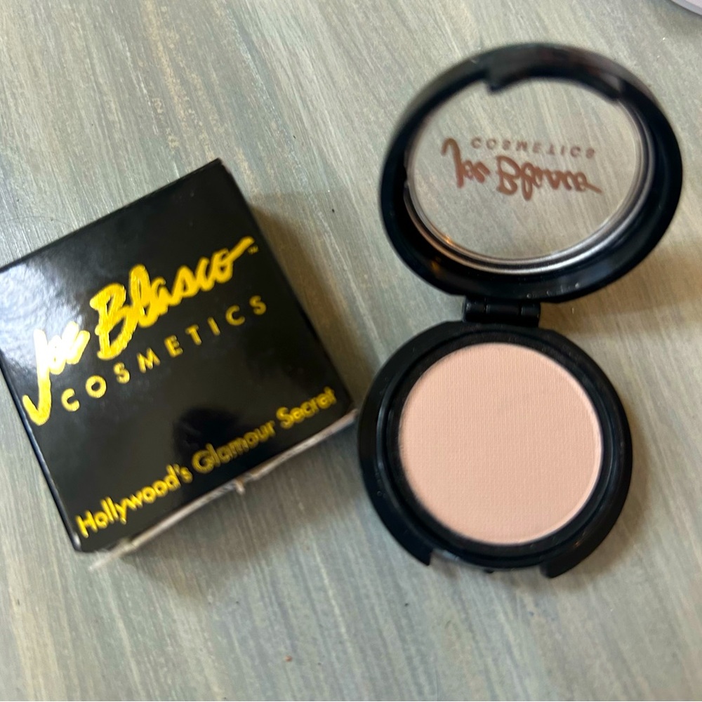 Joe Blasco Camber Egg Shell Matte Eyeshadow NWT